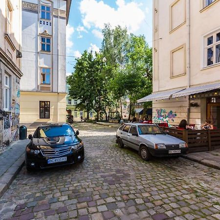 Квартира Подобово На Площі Ринок 39 Lwów Zewnętrze zdjęcie