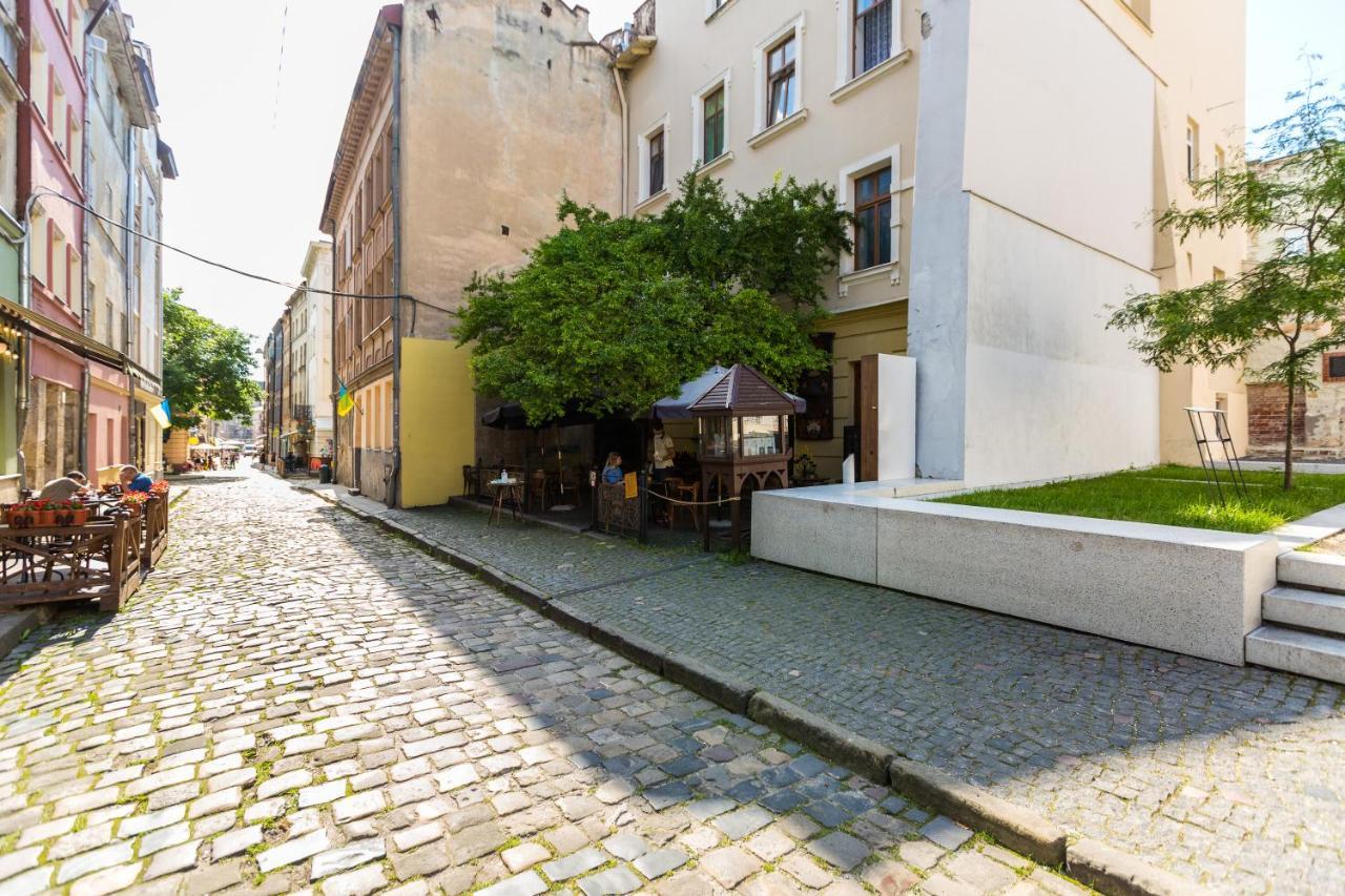 Квартира Подобово На Площі Ринок 39 Lwów Zewnętrze zdjęcie