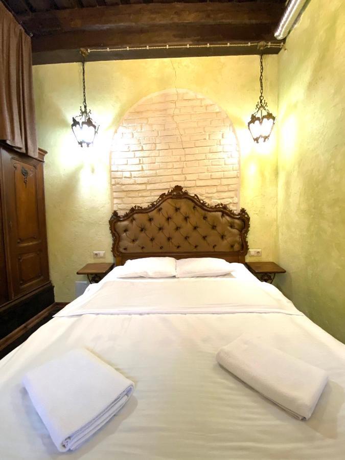 Квартира Подобово На Площі Ринок 39 Lwów Zewnętrze zdjęcie